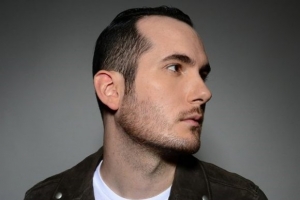 andrew-bayer.jpg