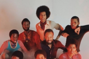 earth--wind---fire---the-emotions.jpg