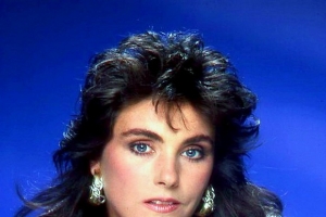 laura-branigan.jpg