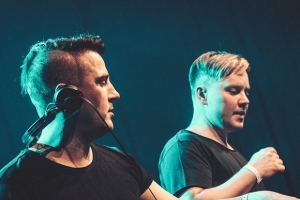 super8-tab.jpg
