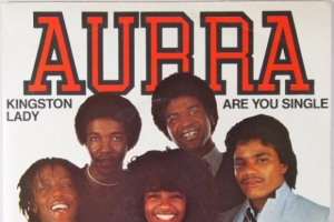 aurra.jpg