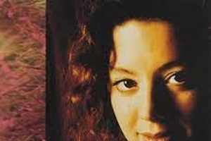 sarah_mclachlan_hold_on.jpg