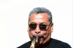 justo-almario.jpg