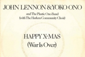 john---yoko---the-plastic-ono-band-with-the-harlem-community-choir---happy-xmas--war-is-over-.jpg