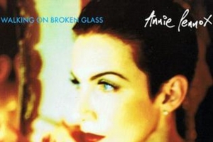 annie-lennox---walking-on-broken-glass.jpg