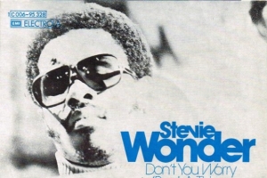 stevie-wonder---don-t-you-worry--bout-a-thing.jpg