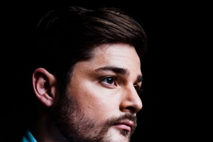 alexander-parlee---hold-on.jpg