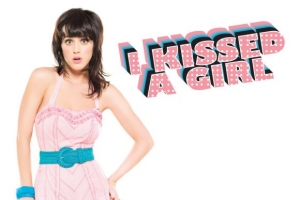 katy-perry---i-kissed-a-girl.jpg