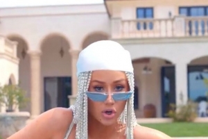 iggy-azalea--cardi-b--nicki-minaj---started-to-make-it-hot.jpg