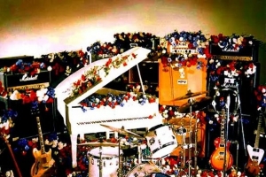 oasis---don-t-look-back-in-anger.jpg