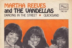 martha-and-the-vandellas---dancing-in-the-street.jpg