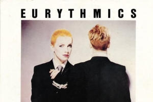 annie-lennox---sweet-dreams.jpg