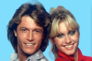 olivia-newton-john---andy-gibb.jpg